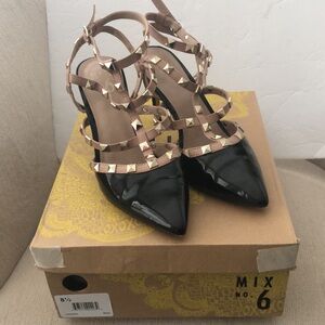 Mix No.6 Shoes Liraven Heels Black Tan SZ 8.5